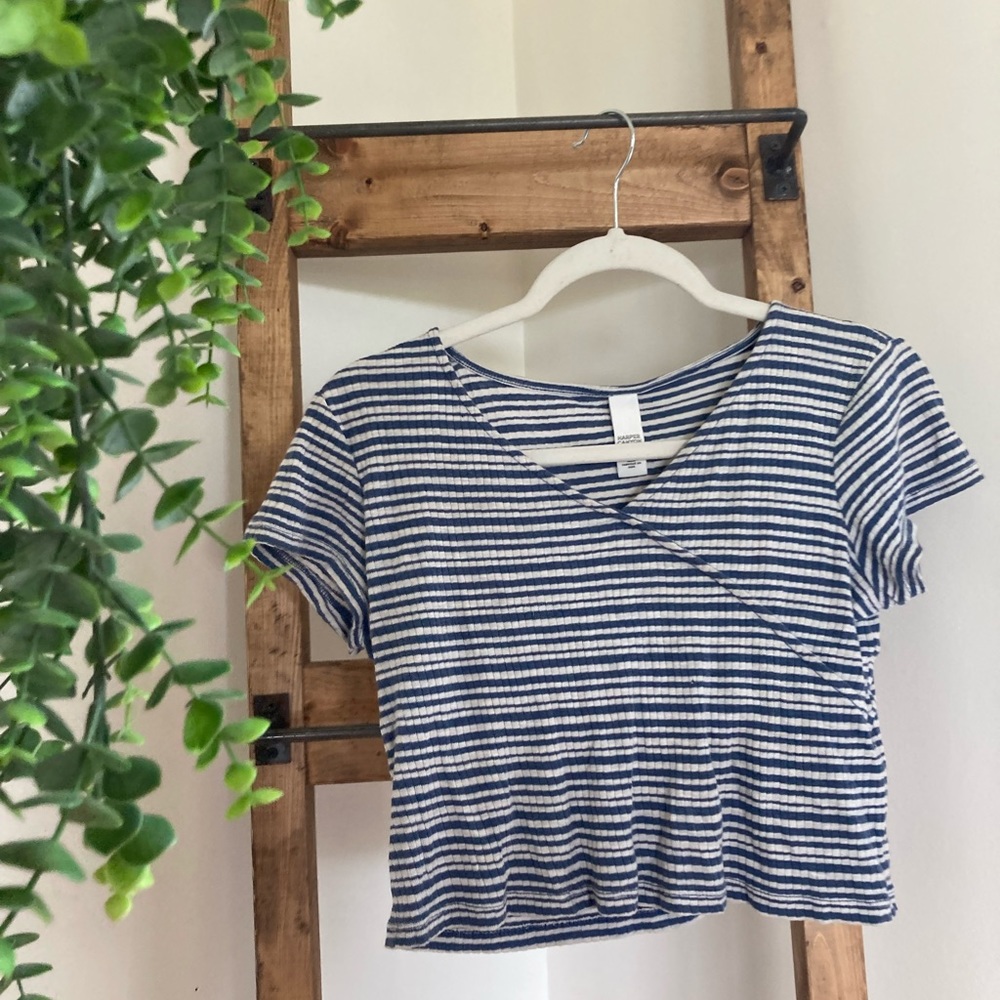 old navy Blue and white striped top